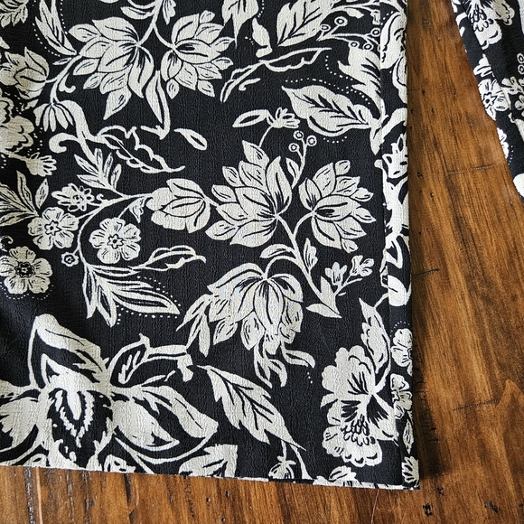 Northern Reflections Lightweight Bottom size large - Picture 4 of 6